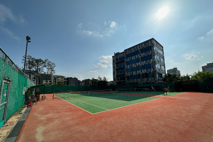 남산근린공원 테니스장